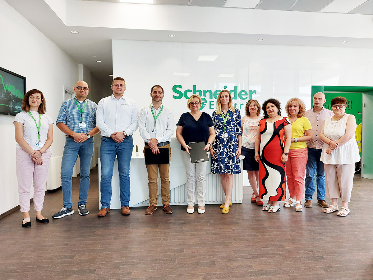 Schneider Electric подписа споразумение за сътрудничество с Пловдивския ...